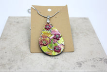 Load image into Gallery viewer, English Garden Necklace 2