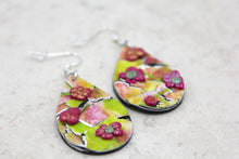 Load image into Gallery viewer, English Garden Earrings
