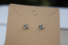 Load image into Gallery viewer, English Garden Teardrop Earrings