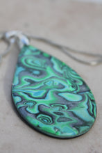 Load image into Gallery viewer, Tidal Pool Necklace 2