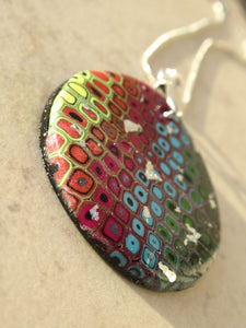 Retro Rainbow Round Necklace