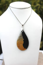 Load image into Gallery viewer, Painted Desert Necklace 3
