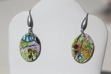 Load image into Gallery viewer, Small Oval Earrings
