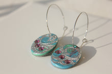 Load image into Gallery viewer, Silver Bouquet Oval Earrings
