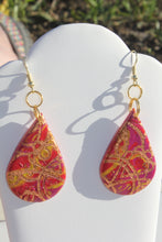 Load image into Gallery viewer, Autumn Shine Teardrop Earrings
