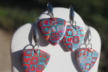 Load image into Gallery viewer, Triangle Holiday Lights Earrings
