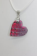 Load image into Gallery viewer, Simply Shiny Heart Necklace
