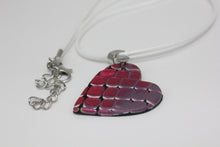 Load image into Gallery viewer, Simply Shiny Heart Necklace
